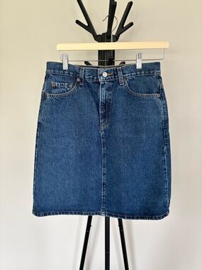 Levi's Red Tab Vintage Denim Jean Skirt | 6 | Regular Blue Wash